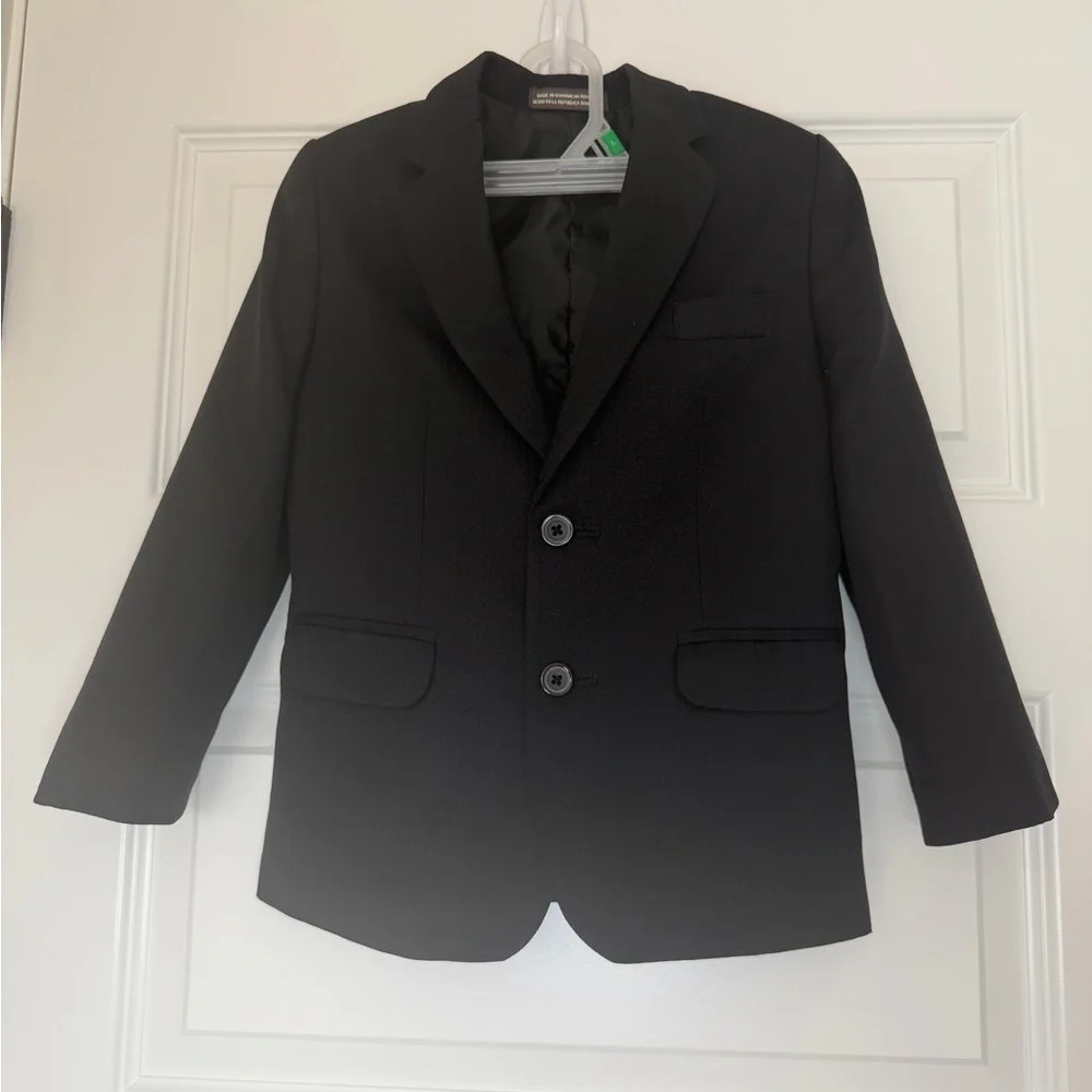Boys Black Two-Button Blazer Suit Jacket Size 6